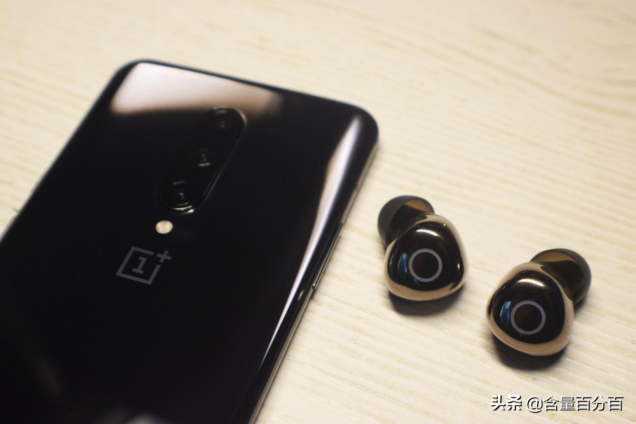 又玩跨界?芒果嗨Q小Q真无线蓝牙耳机体验点评