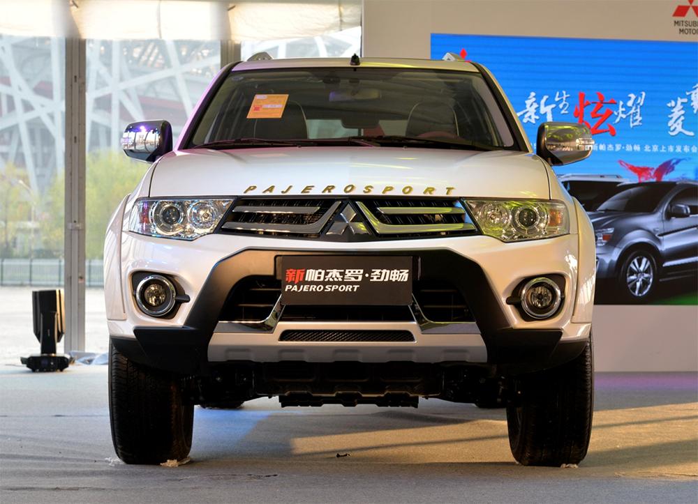 帕杰罗劲畅2020款和汉兰达哪个好,帕杰罗劲畅2020款acc自适应巡航