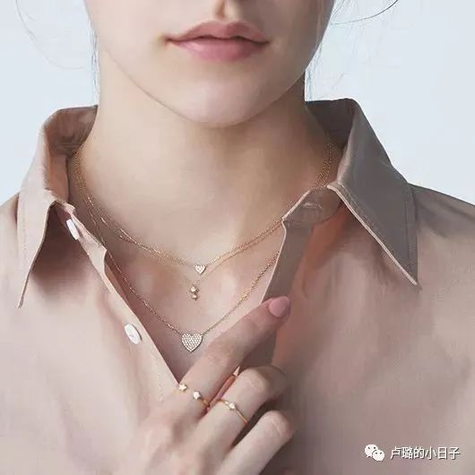 日常必备的10款首饰,选对首饰让你轻松拥有高级感