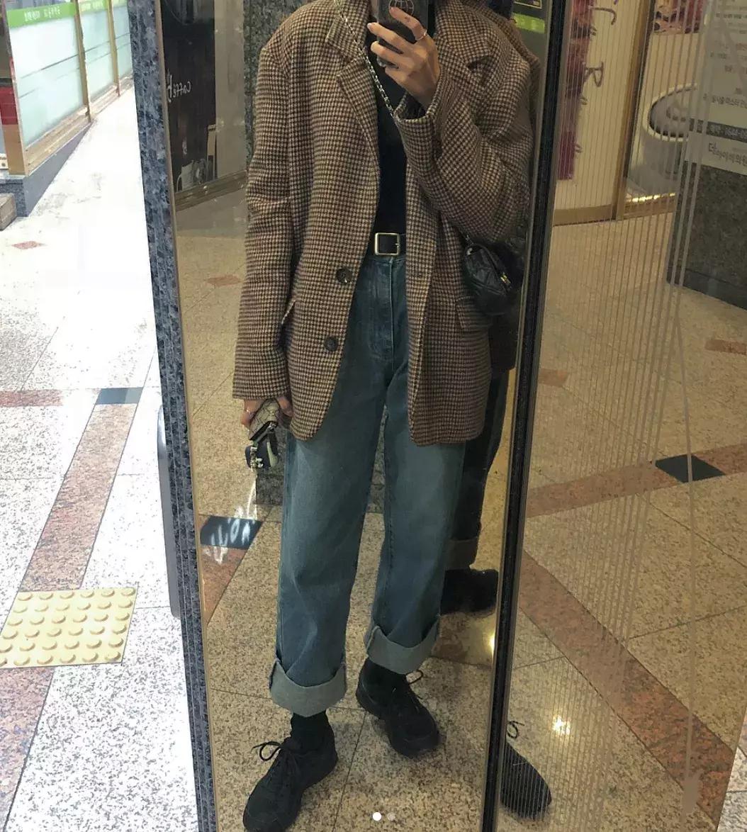 blackpink穿什么衣服都好看 (blackpink的穿搭都是品牌方搭配的吗)