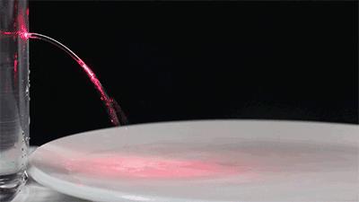 产后大笑漏尿用什么药,产后咳嗽漏尿最好的办法是怎么治