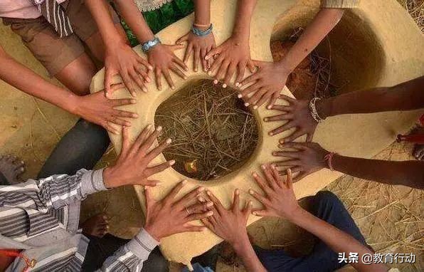 人为什么有5根手指,人类为什么有6根手指