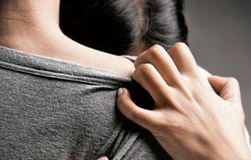 老婆心寒闹离婚挽回信怎么写,夫妻闹离婚男方只用一招挽回