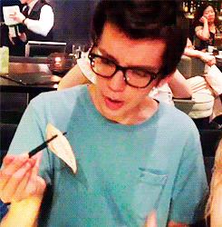 过年家里筷子该换了！日本樱花合金筷，高分子材料200℃耐高温