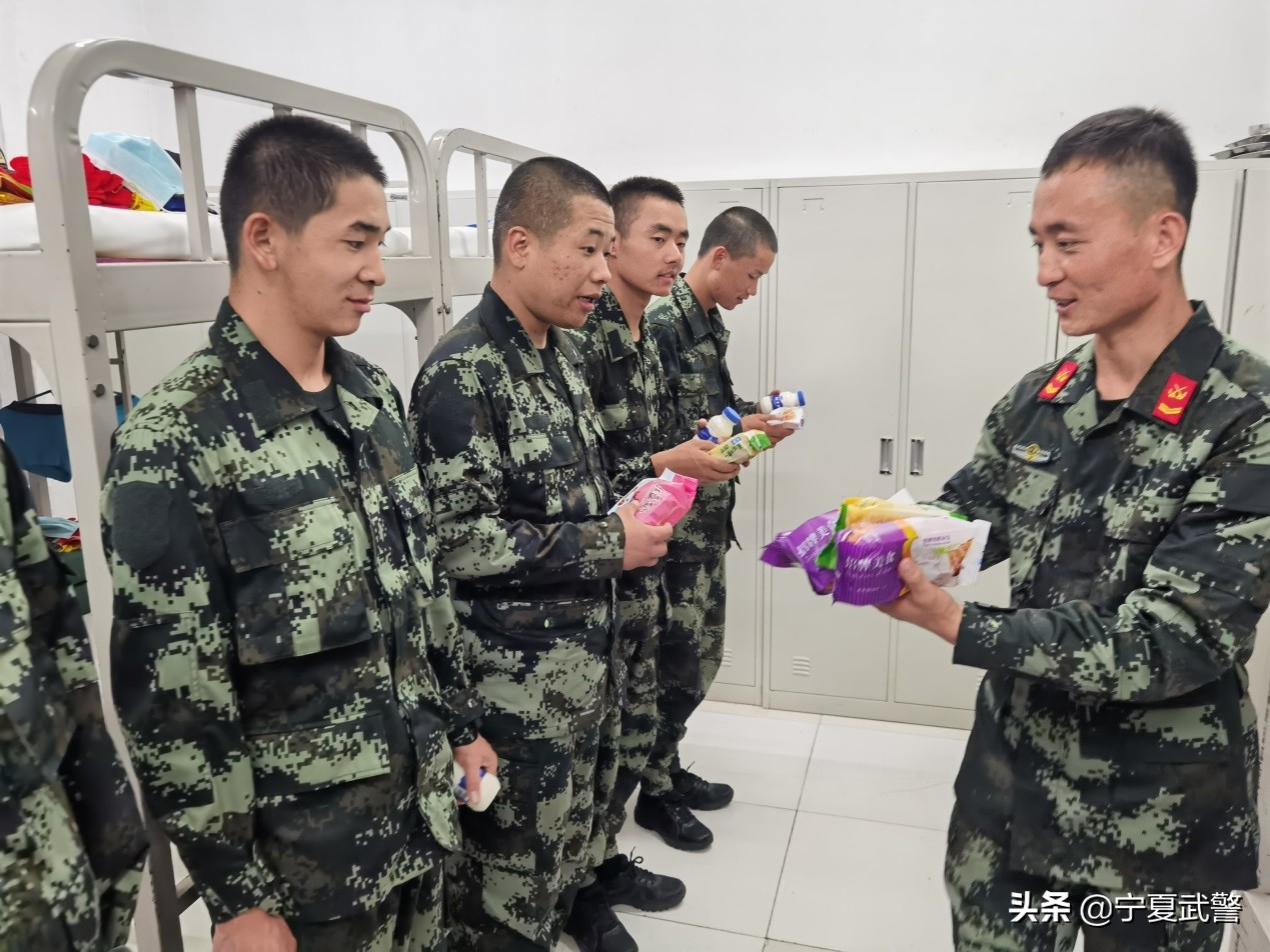 初入军营的那些事,初入军营的基本知识