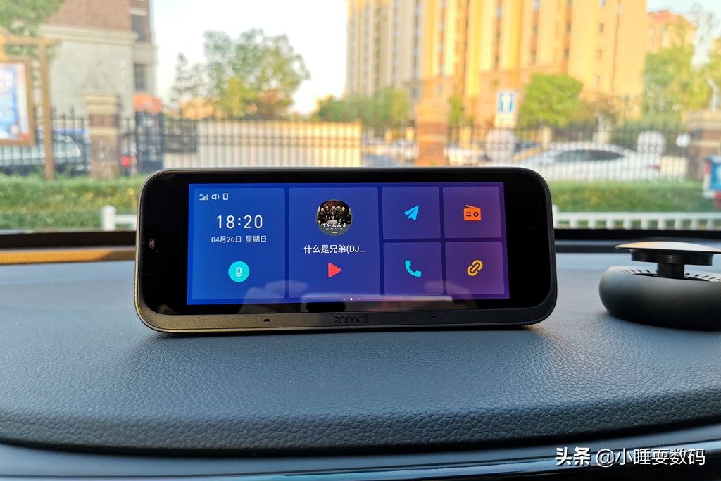 小米70迈智能行车助手套装,小米70迈行车助手拆机