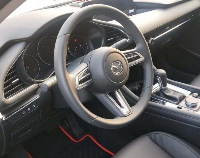 新款马自达昂克赛拉适合入手吗,想入手马自达昂克赛拉该不该买