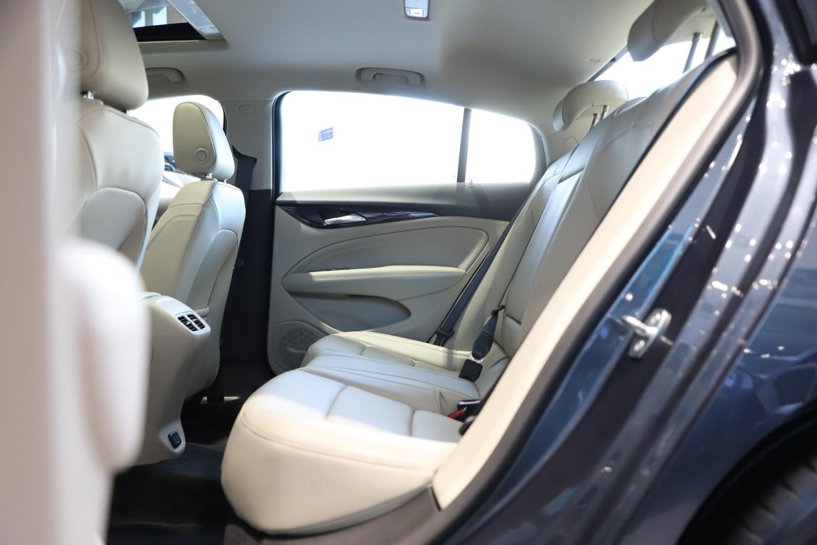 别克君威1.6t真实油箱容量四缸的,24款别克君威1.5t市区体验