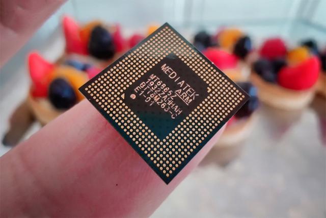 天玑1300相当于骁龙多少跑分,天玑1300和骁龙870实测谁更好