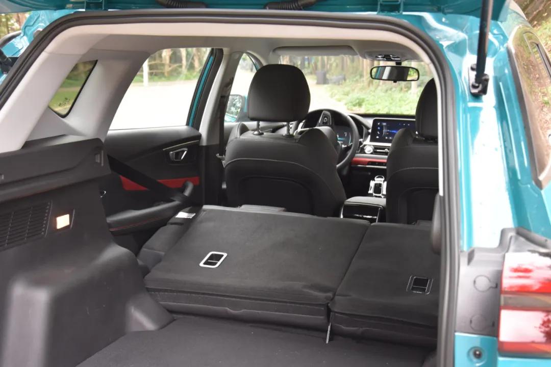 试驾19款奇瑞瑞虎7,奇瑞瑞虎7超能勇士1.6t驾驶感受