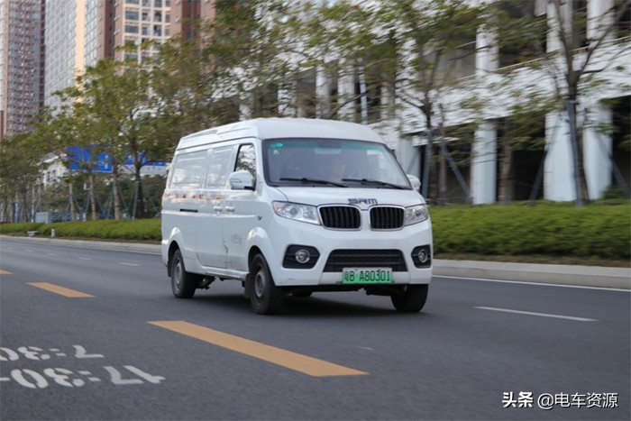 华晨鑫源新能源好运一号实测,华晨鑫源好运1号货运版