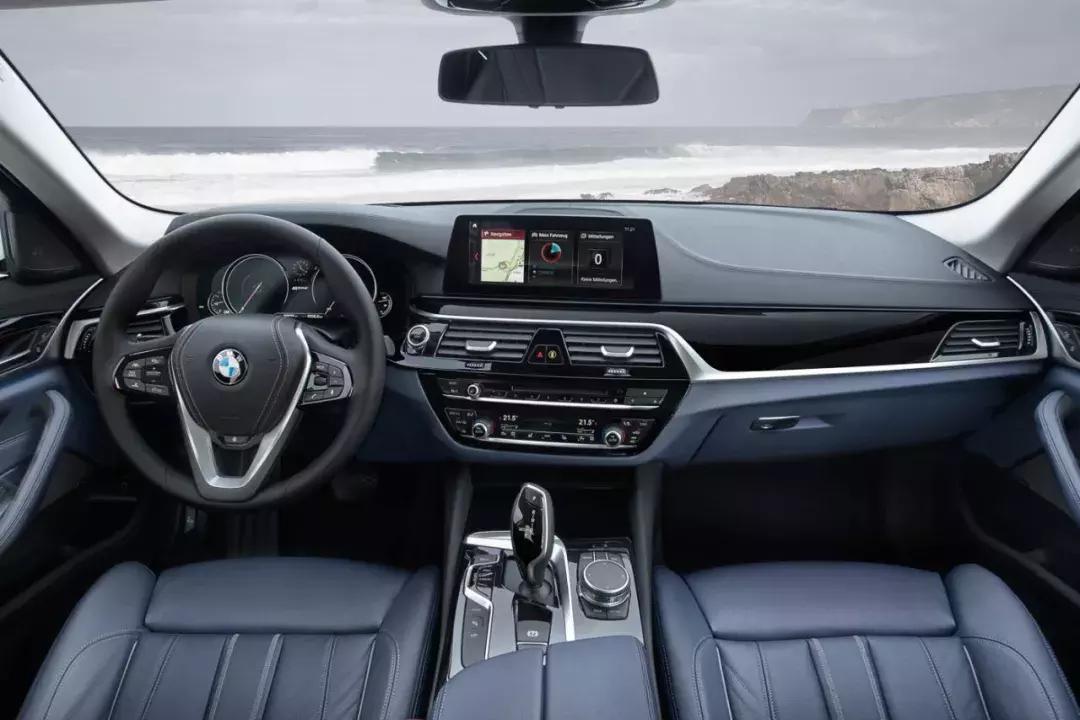 iwc万国欧米茄哪款适合35岁男人,iwc万国表和欧米茄