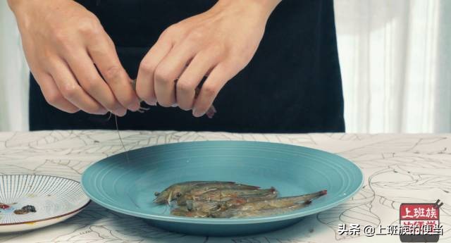 水煮虾的做法虾的10种最佳吃法,水煮虾一般煮几分钟虾肉比较嫩