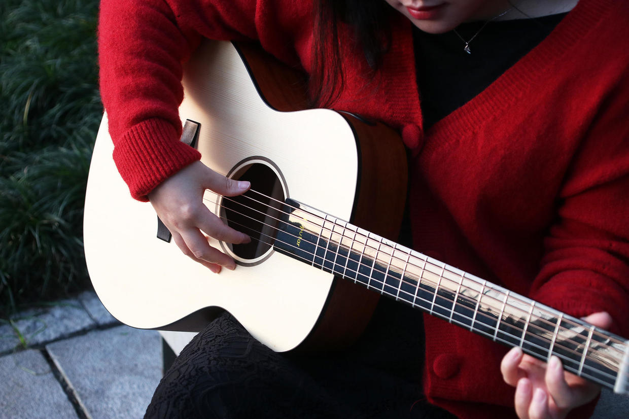 poputar智能吉他p1和卡马联名款,poputar智能吉他卡马联名款