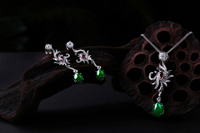 翡翠精品巡展活动火热进行中,汇购老凤祥第九届翡翠节巡展