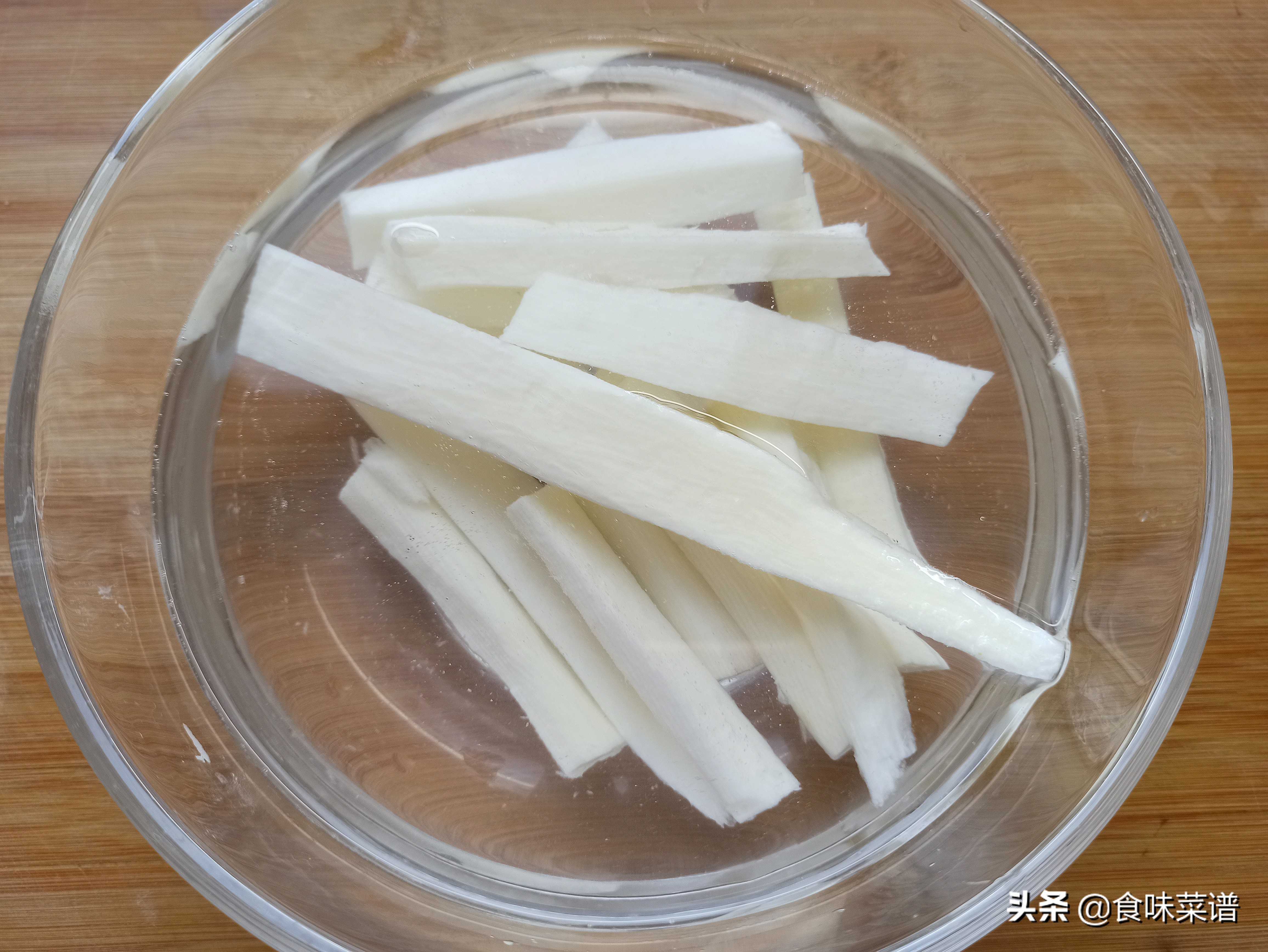 过年吃的糯米丸子怎么做好吃,团圆丸子怎么吃