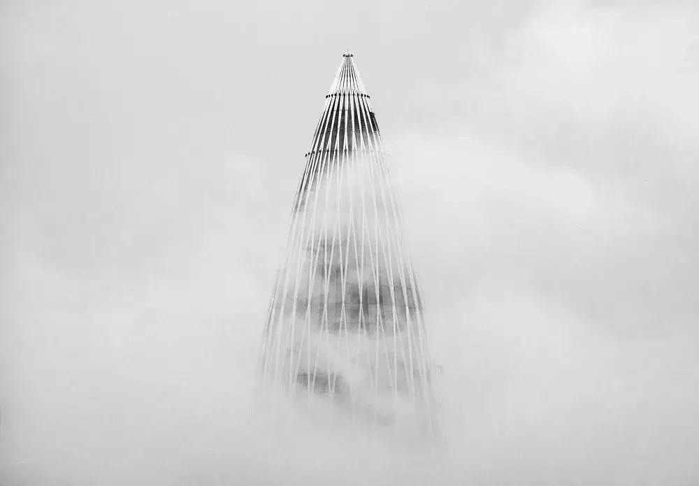 「首发」深圳湾第一高楼!400米“春笋”曝光,这办公室颜值……