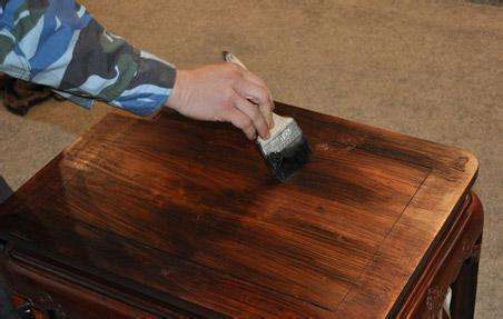 红木家具碰伤如何修复,红木家具出现划痕怎么处理