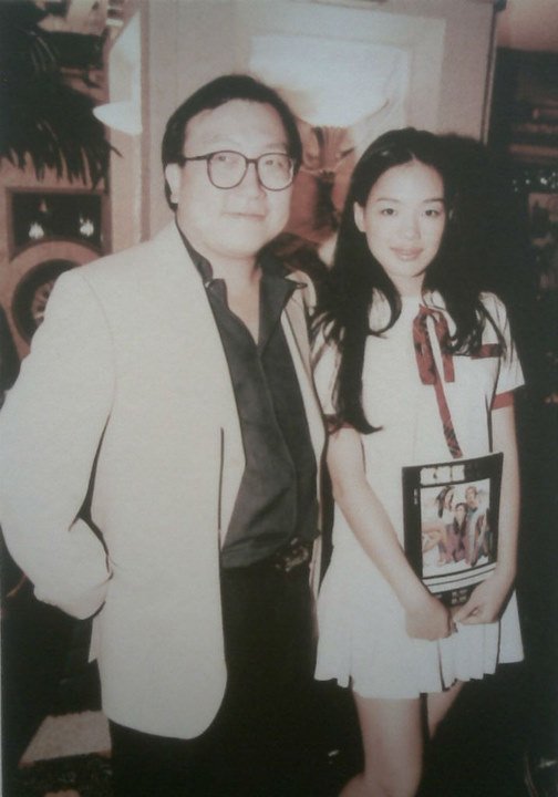 7位一脱成名的“风月女星”,有人幸福美满,有人生活贫苦