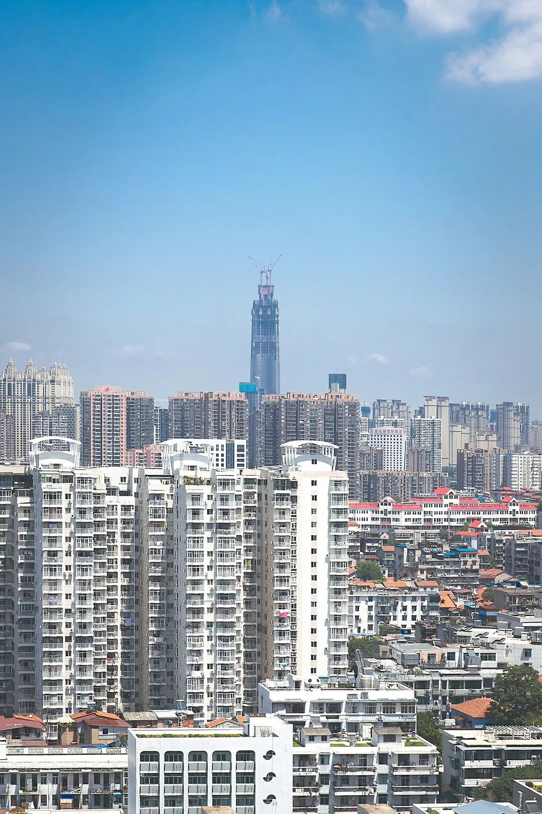 武汉人一般去不去黄鹤楼,武汉人为什么要去旅游呢