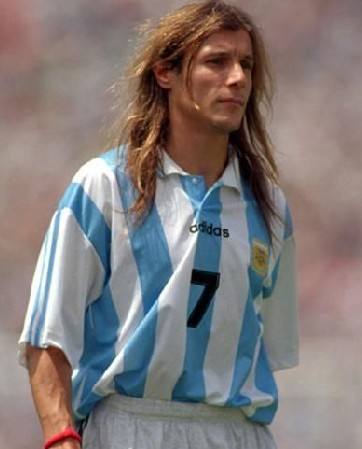 罗志祥长发更帅?盘点世界足坛最有影响力的十位长发巨星