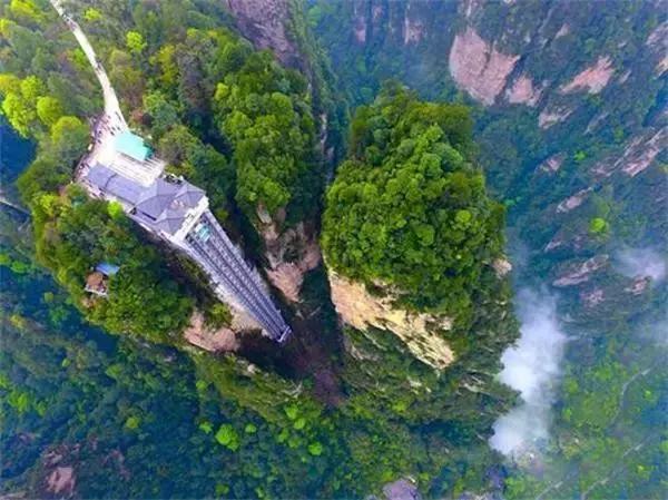 张家界和凤凰古城4天3晚游旅游团,张家界凤凰古城跟团还是自驾游