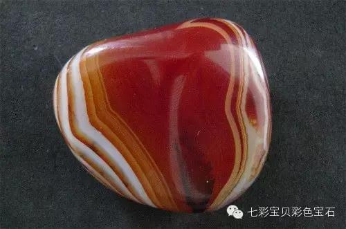 石英质玉和玛瑙玉髓的区别,什么是玉髓什么是优质玉髓