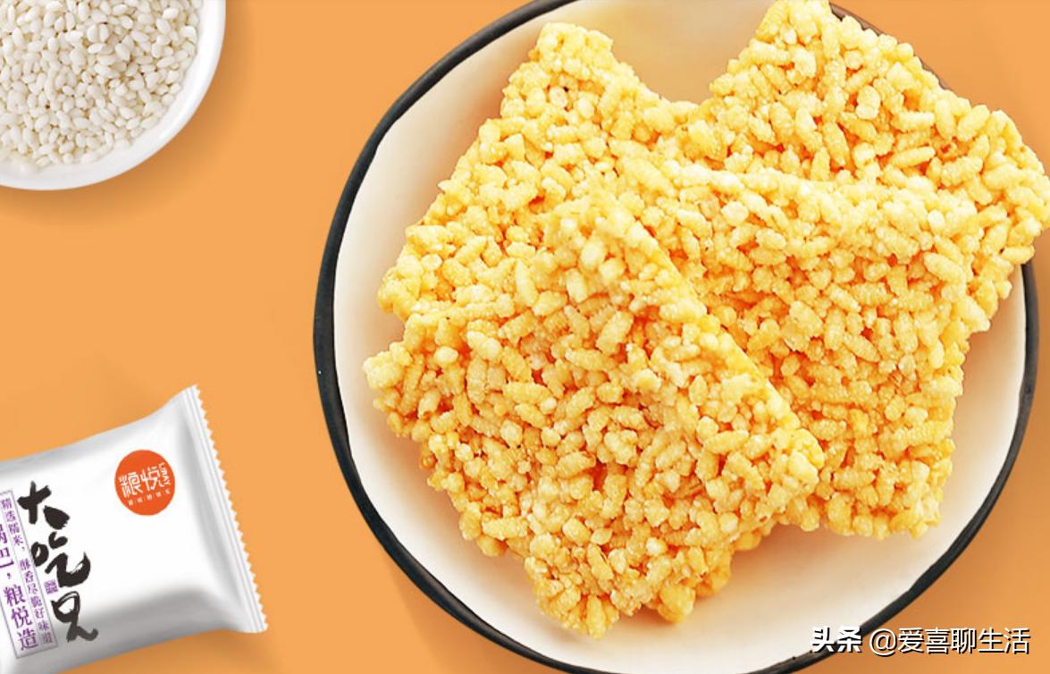 元旦将至，女生若工资允许，建议囤这5种零食，招待客人有面子