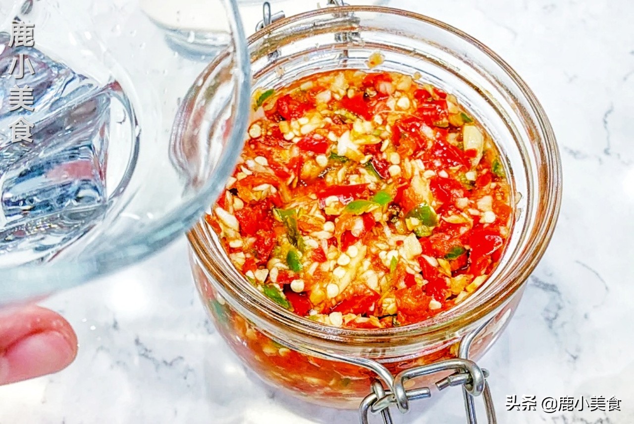 想要辣椒酱更辣更红,辣椒酱怎么才不变质