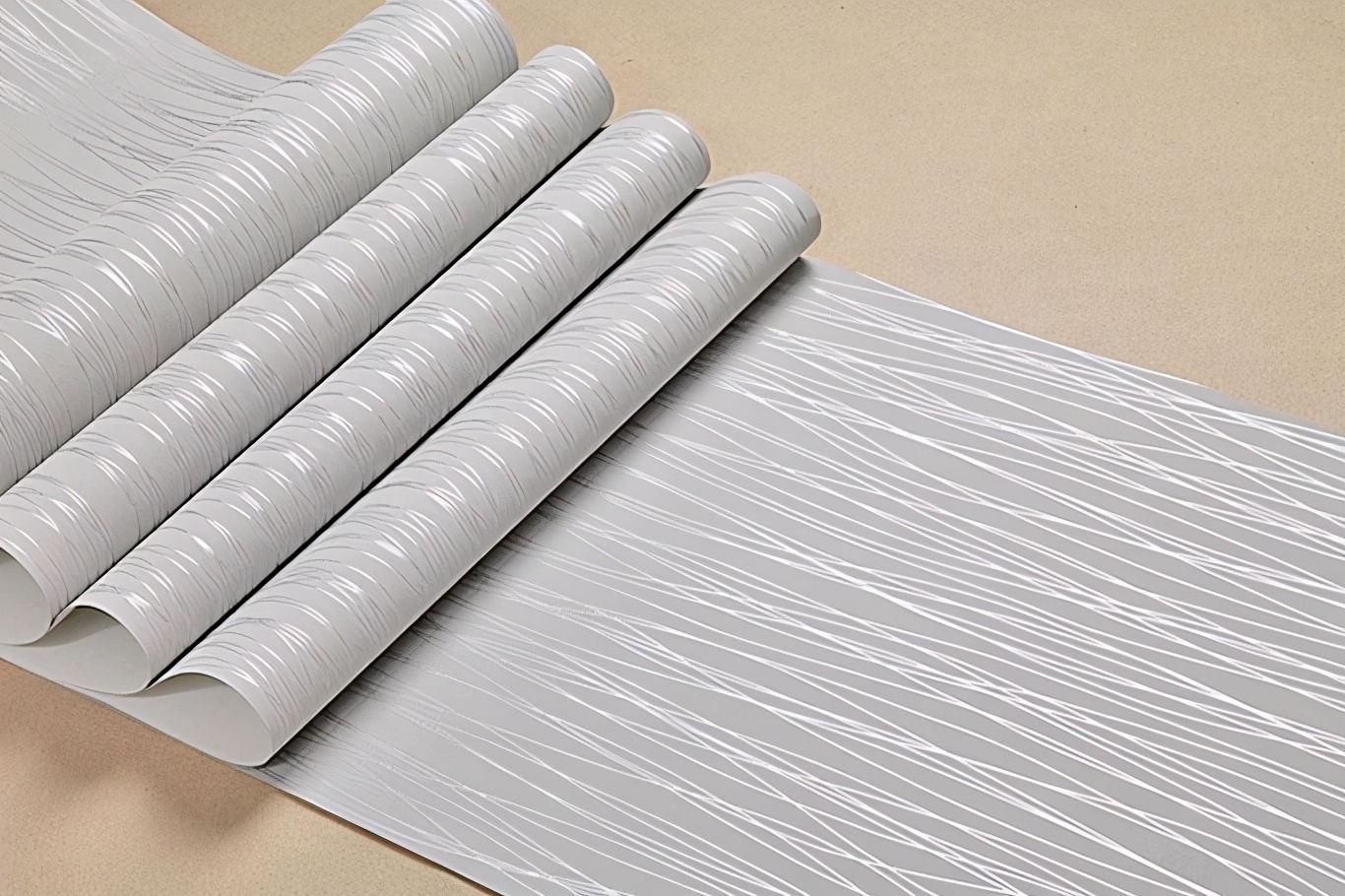 环保漆跟墙布哪个好,墙布和墙纸哪个环保性更好