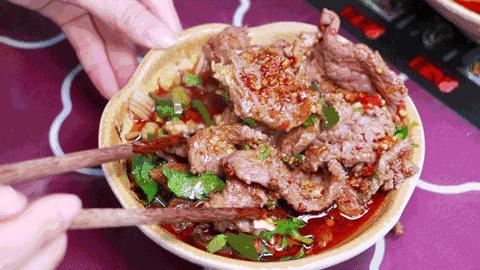 四川的红油为什么吃不腻,成都香而不辣的红油