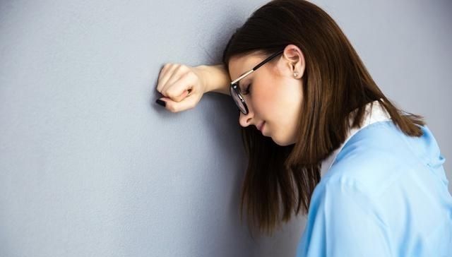 29岁负债8万多怎么办,29岁负债3万严重吗