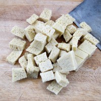 牙龈肿痛能吃胡萝卜山药玉米汤吗,牙龈肿痛可以吃鲫鱼豆腐汤吗