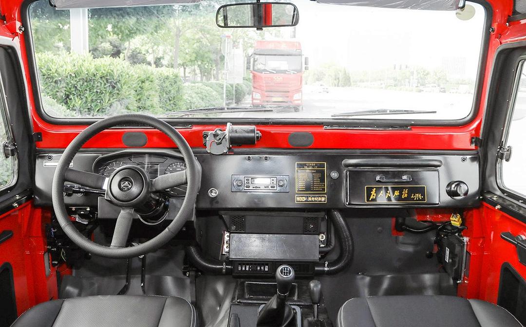 日系三菱军用越野车,三菱手动挡4驱越野车