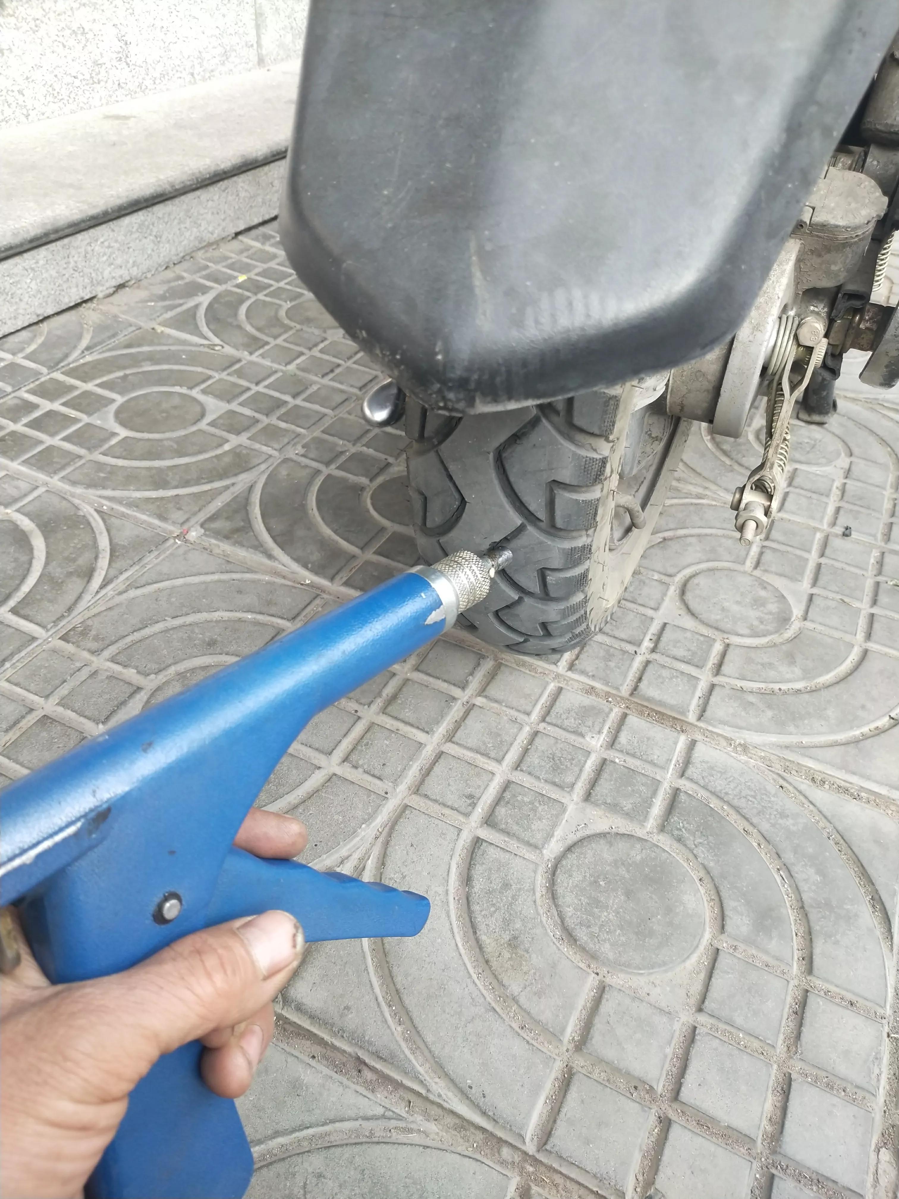 补电动车真空胎胶条好还是胶水好,电动车真空胎用胶条补怎么补不住