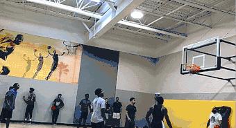 美国野球场的氛围真的好吗,美国野球场是正规场地吗