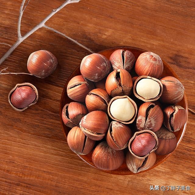 过年家里摆什么干果最好,过年家里坚果怎么摆最好看