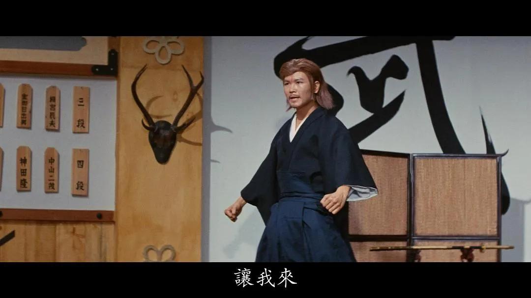 香港黄金配角陈龙,港片成龙