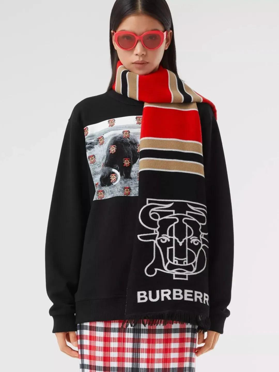 burberry兔年新款,burberry2019早春款