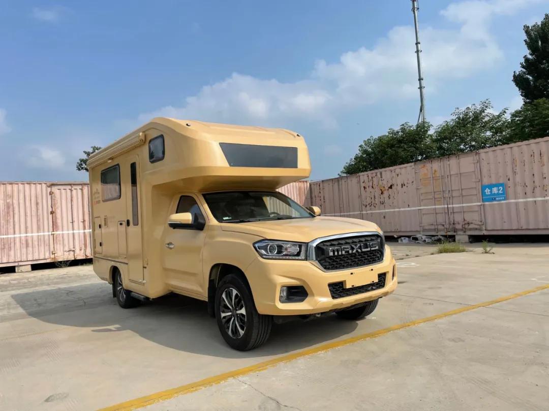 爱旅途t70四驱皮卡房车后横床,爱旅途房车t90和t70底盘有什么区别