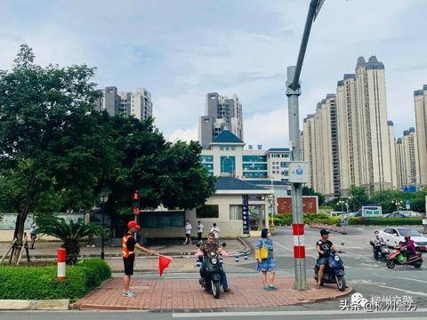 驾考学员去站岗早上几点到,驾考学员执勤怎么做