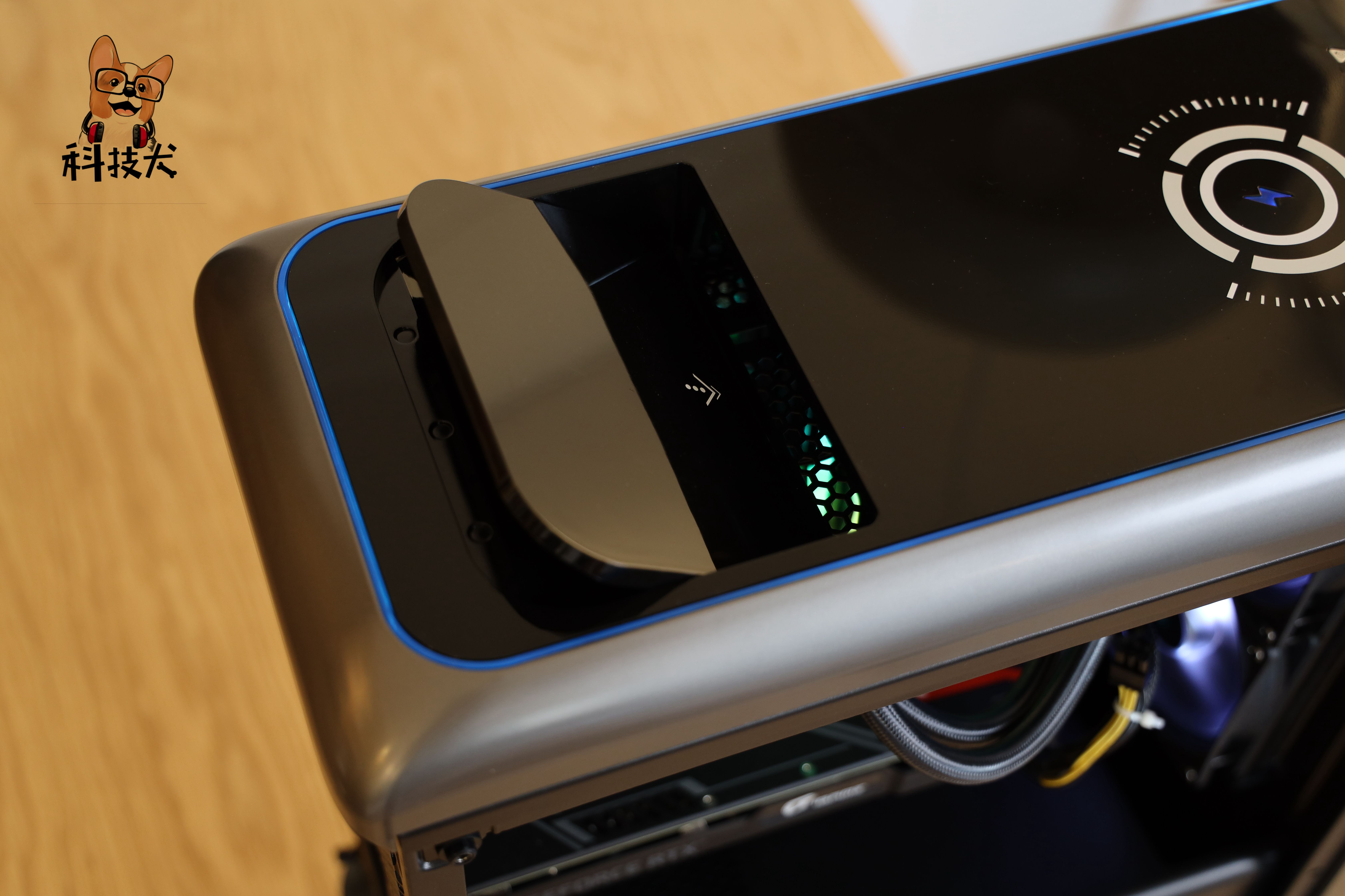 雷神911十代黑武士和联想拯救者刃,雷神911m野王和911黑武士哪个好