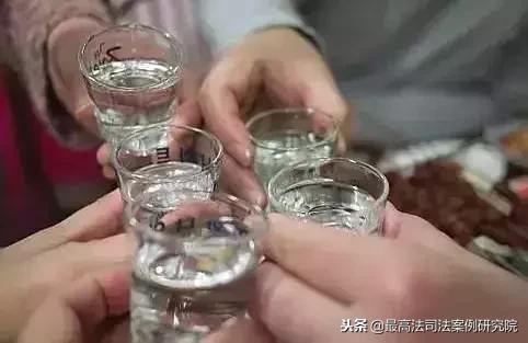 饮酒致死同饮人未尽义务要担责,饮酒致人死亡赔偿标准
