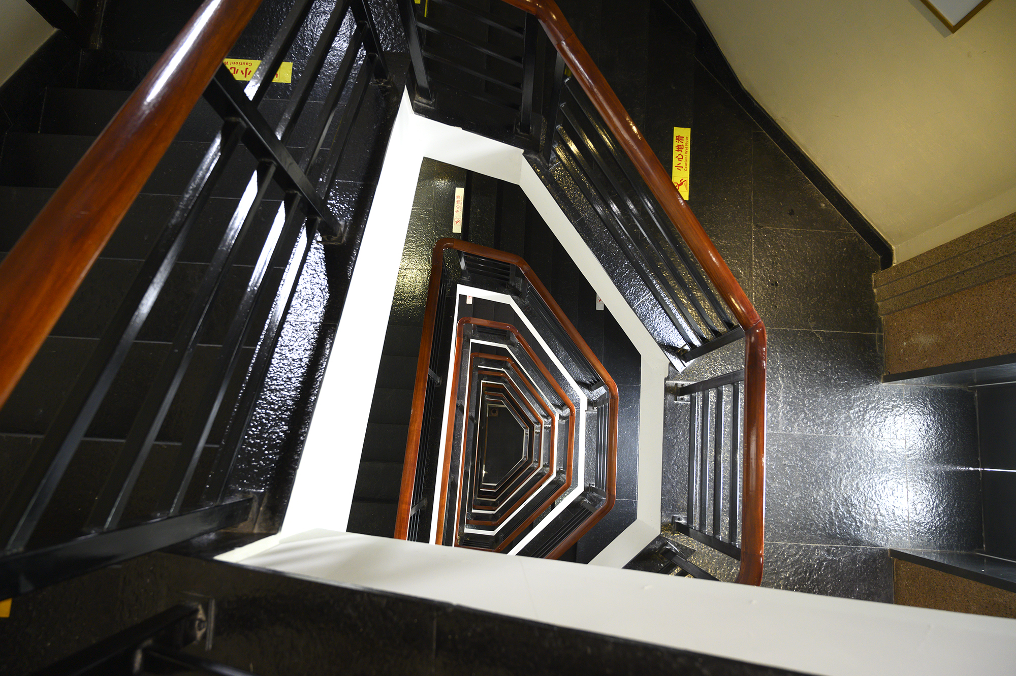 江苏江阴被遗忘的地标建筑，俯瞰长江大桥的最佳地点，你去过吗？