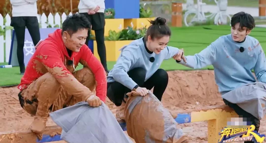 奔跑吧节目组对baby的事件看法,奔跑吧baby有哪些细节