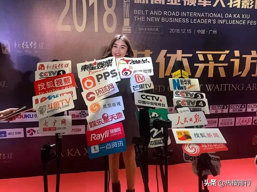 苗族歌手张丽娅邀请你:这个春天,我们相聚苗族锡绣发源地!