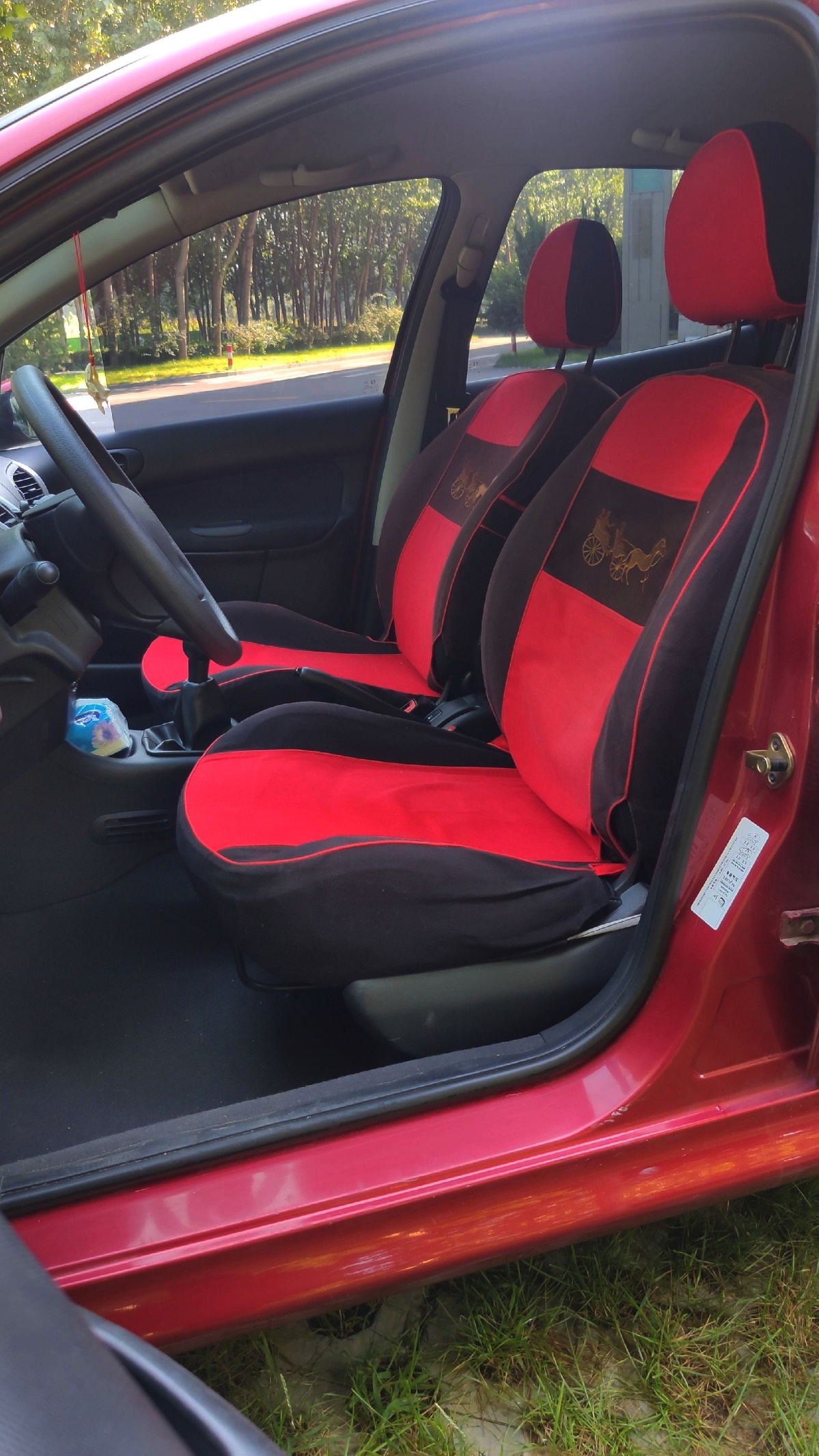 法系车标致207二手车,法系标致207车用什么机油