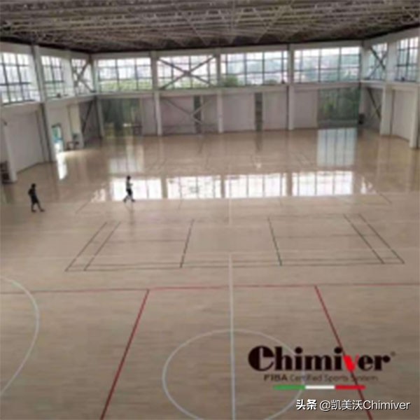 篮球场地胶翻新施工方案,篮球场地坪漆施工实际效果