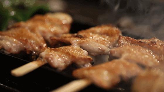 没想到师惠坊这家不足40平米的烤串店，竟是上班族的秘密基地！