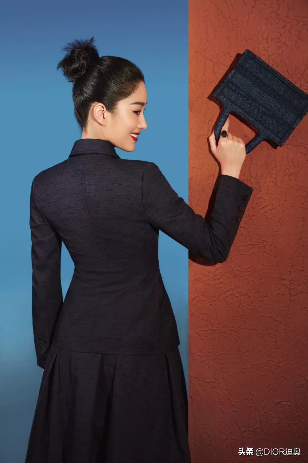 dior迪奥全新bobby手袋经典优雅,迪奥Dior新款手袋